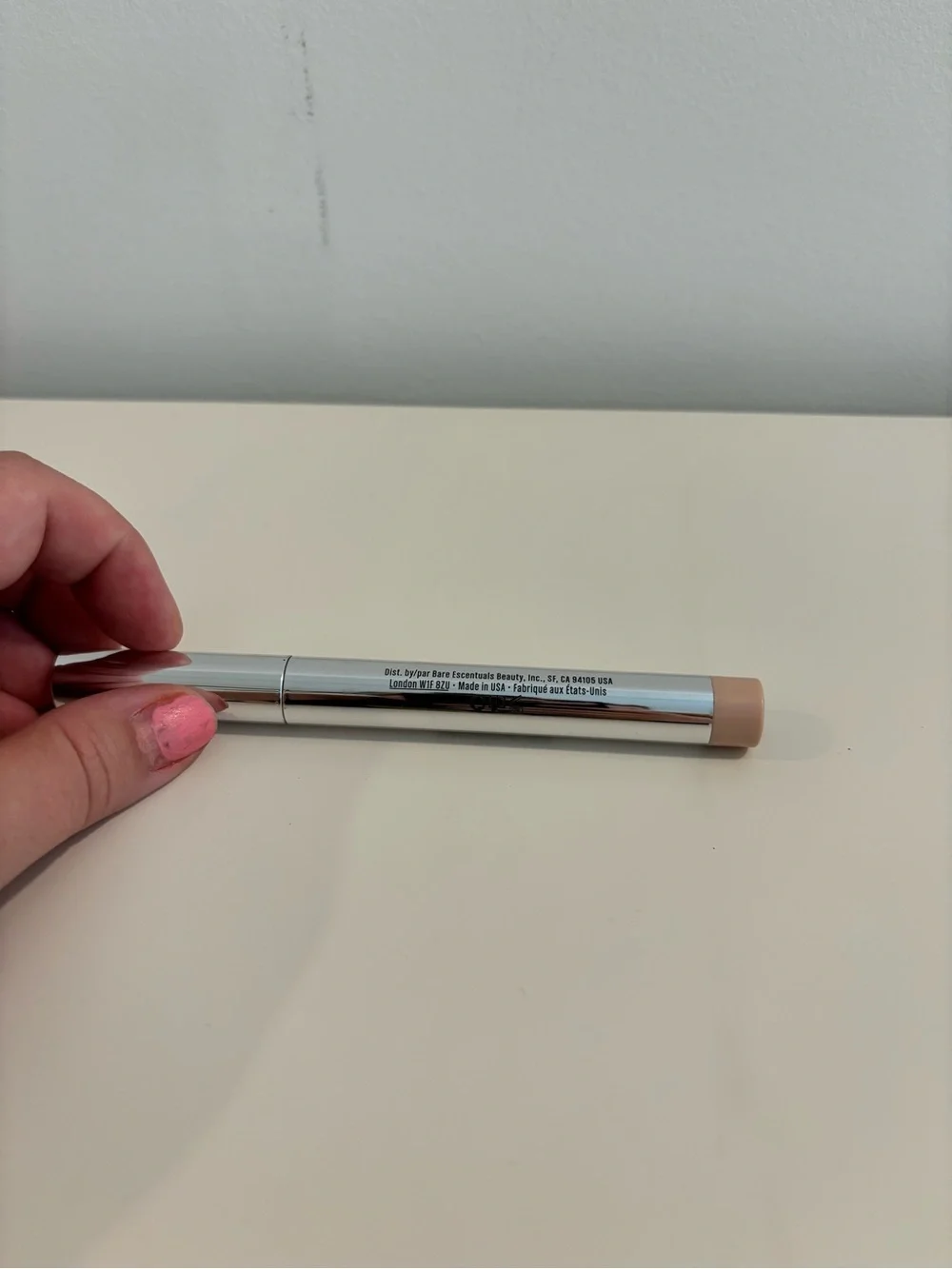 NWOT bareMinerals Blemish Remedy Concealer Stick - Light